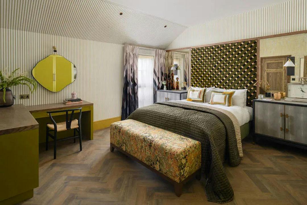 4* The Tempus