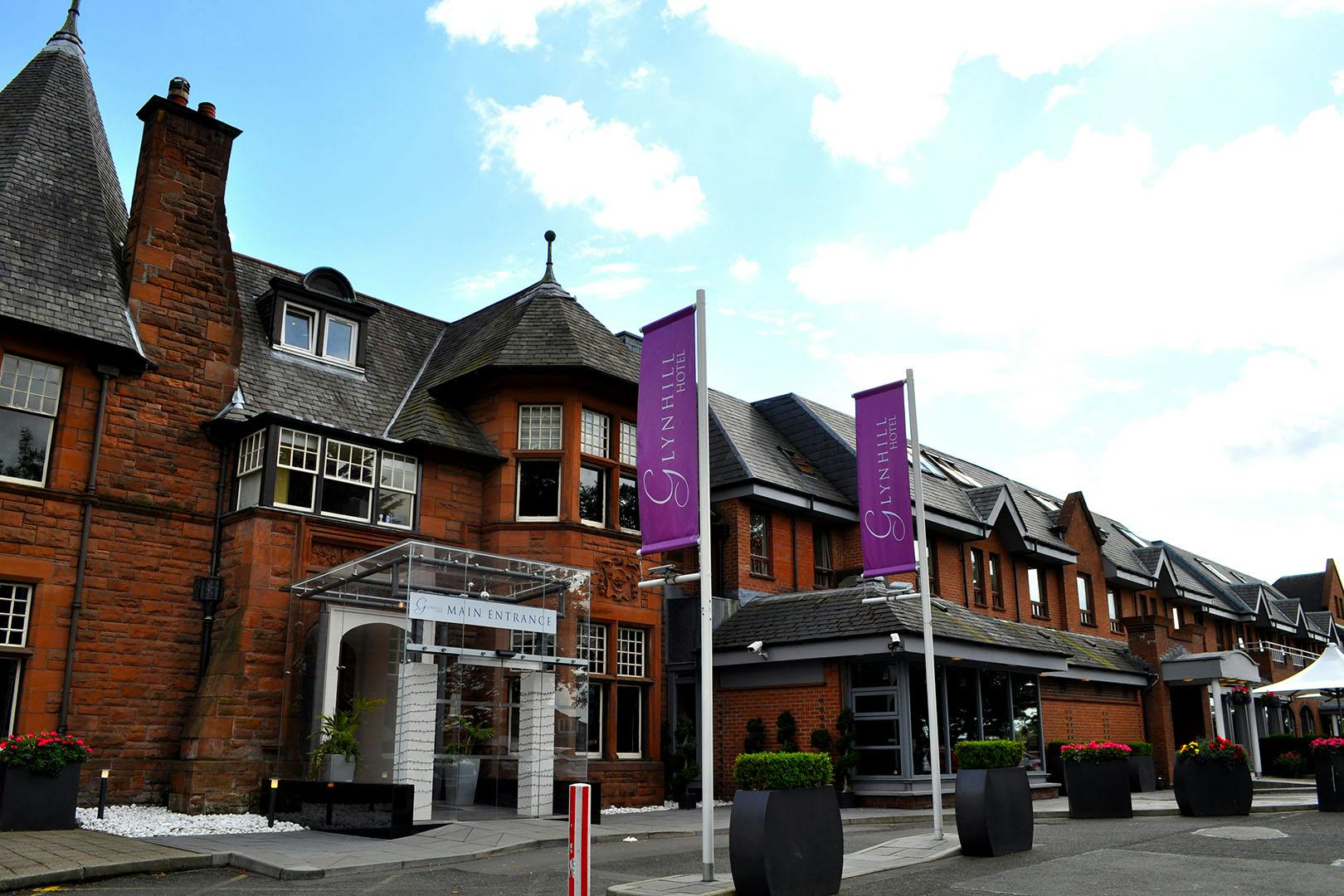 4* Glynhill Hotel & Spa