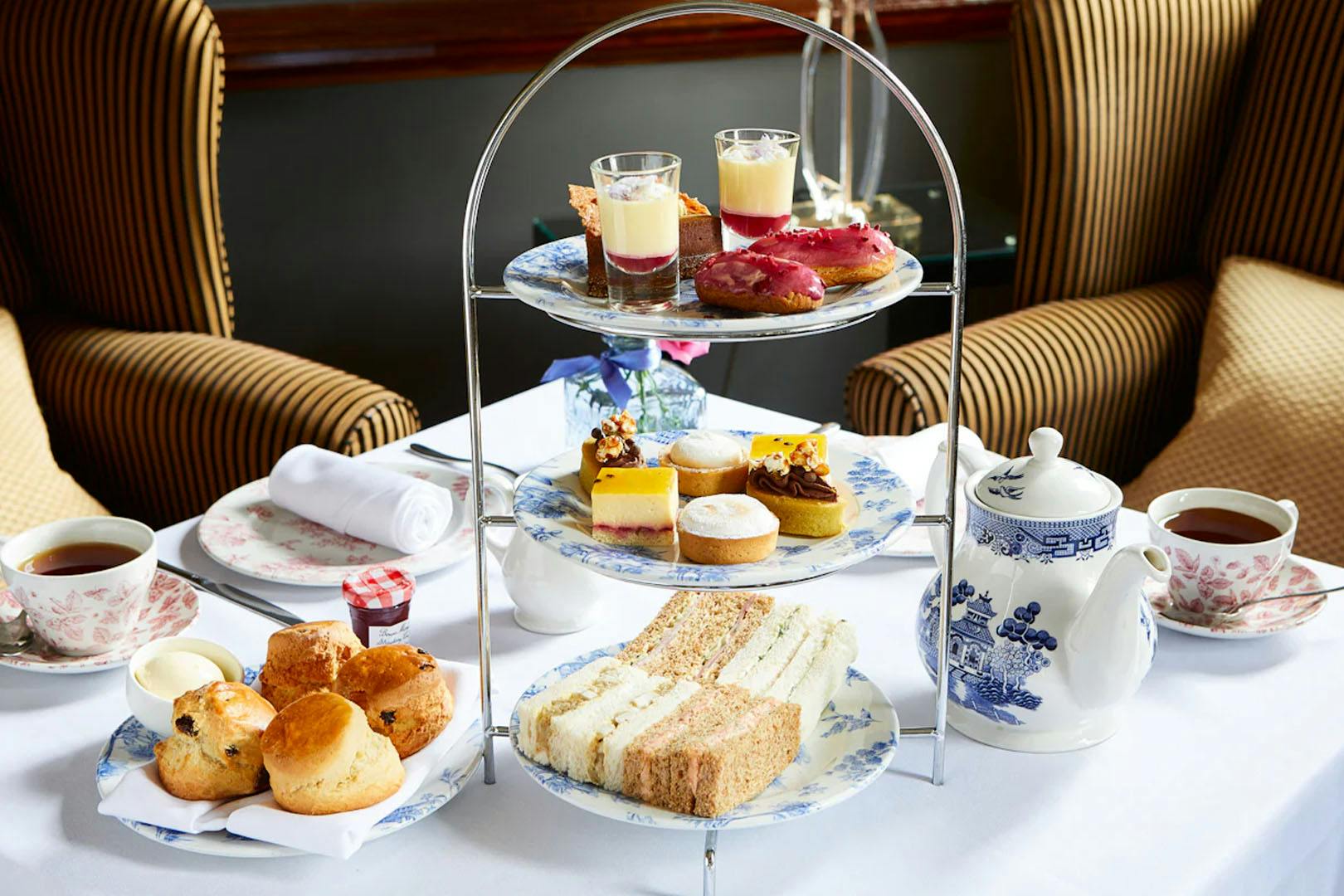 Macdonald Houstoun House Hotel