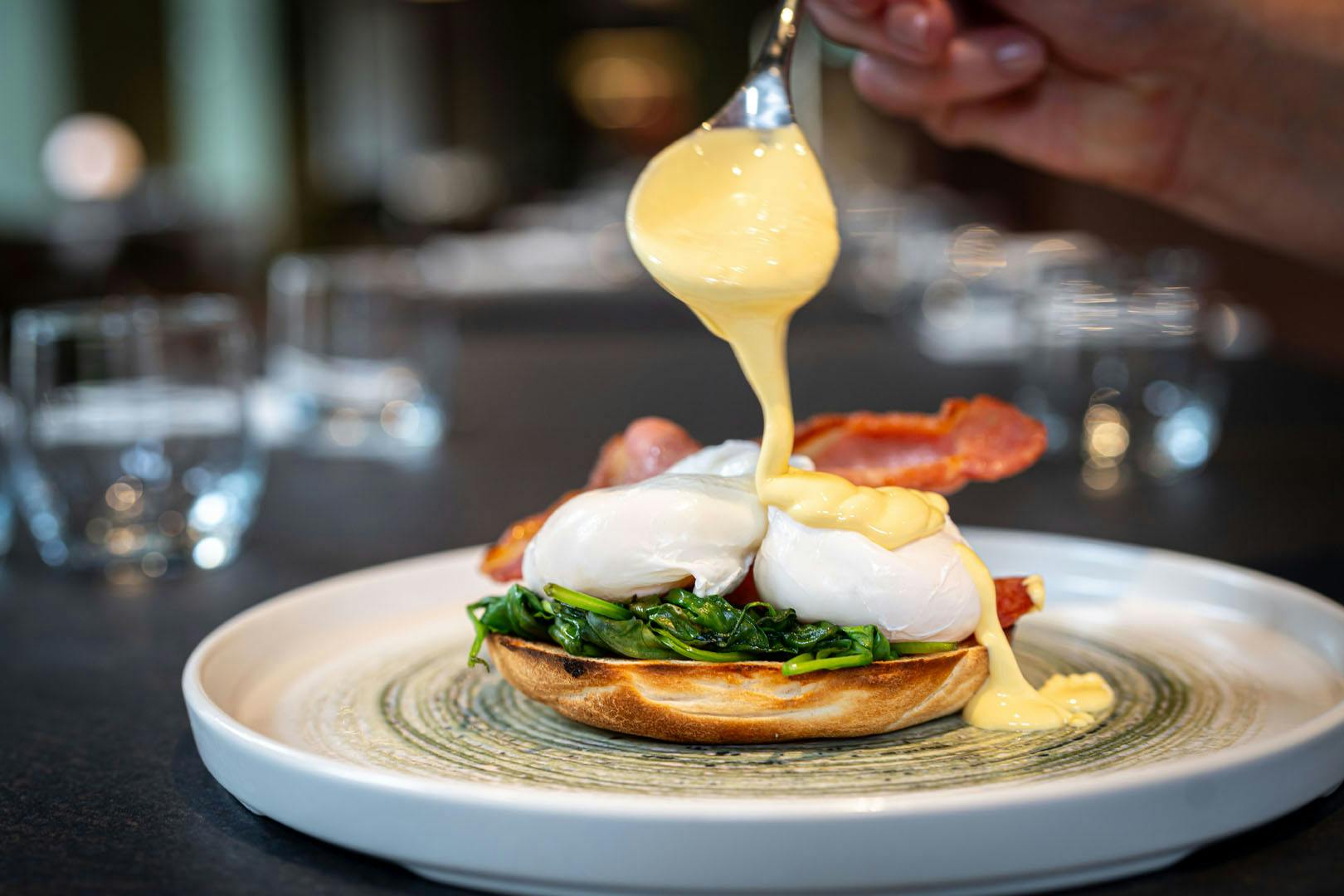 Canopy Kitchen & Courtyard