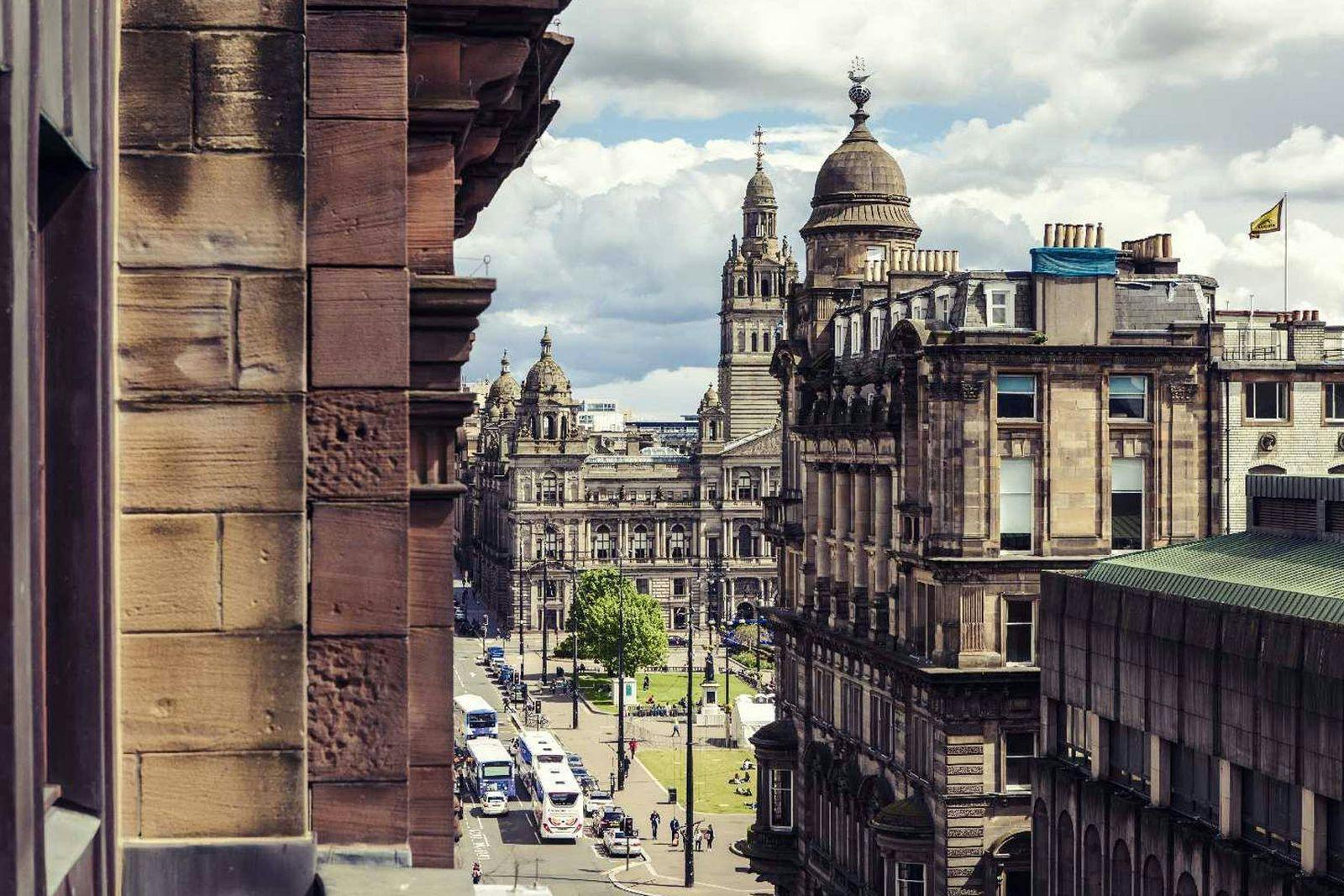 4* Carlton George Hotel