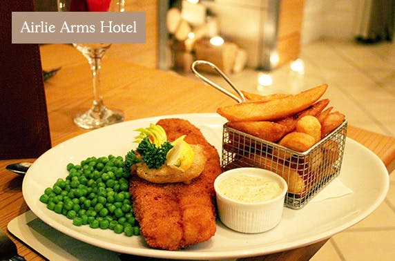Airlie Arms Hotel, Bar & Restaurant