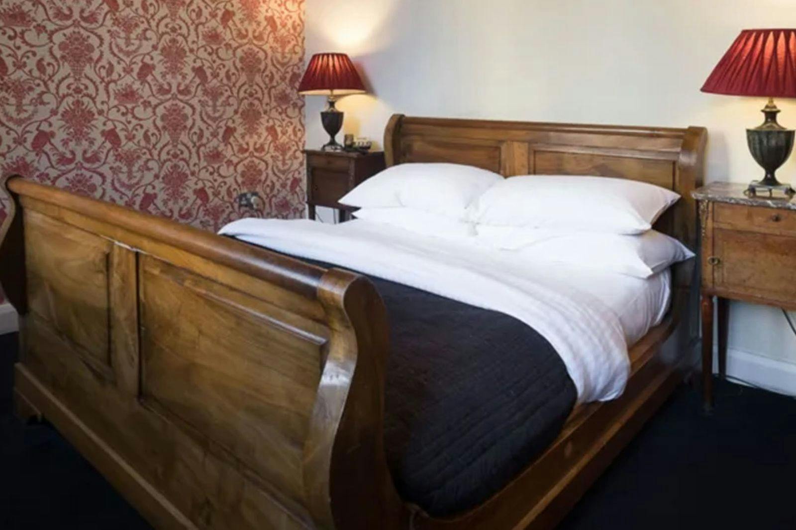 The Racquet Club Hotel