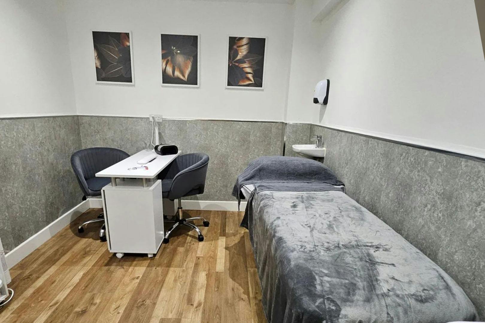 Glamour & Grace Salon