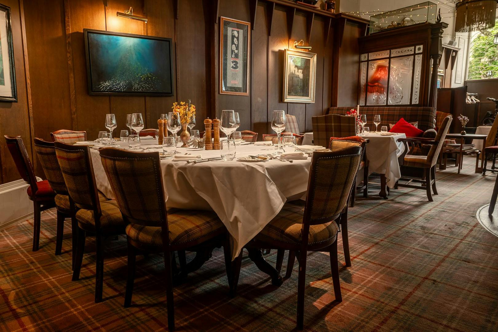 Two Fat Ladies at The Buttery