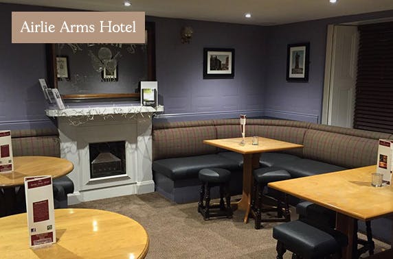 Airlie Arms Hotel, Bar & Restaurant