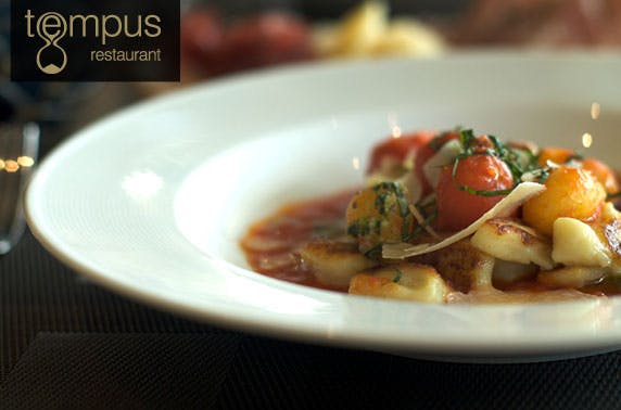 EH2 Tempus Bar & Lounge