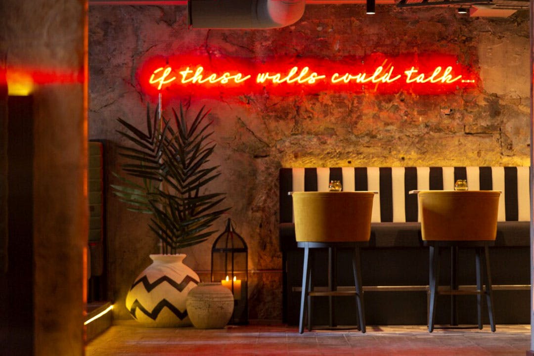 Moskito Bar & Kitchen