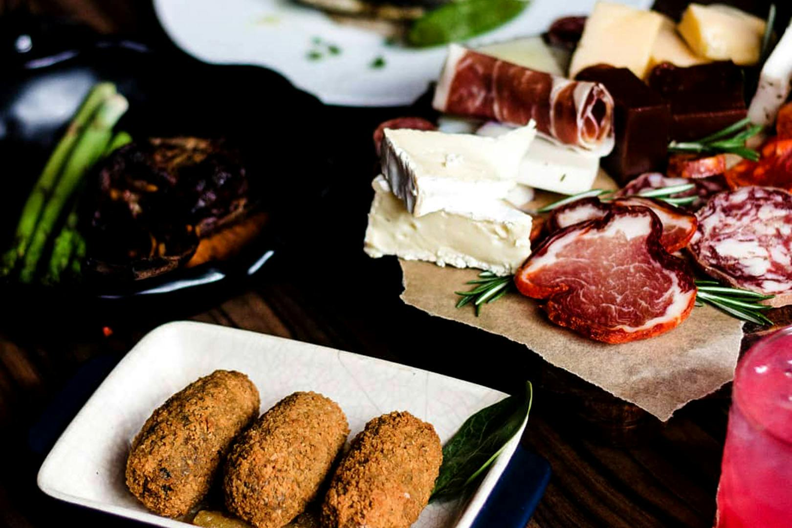Cubatas Tapas