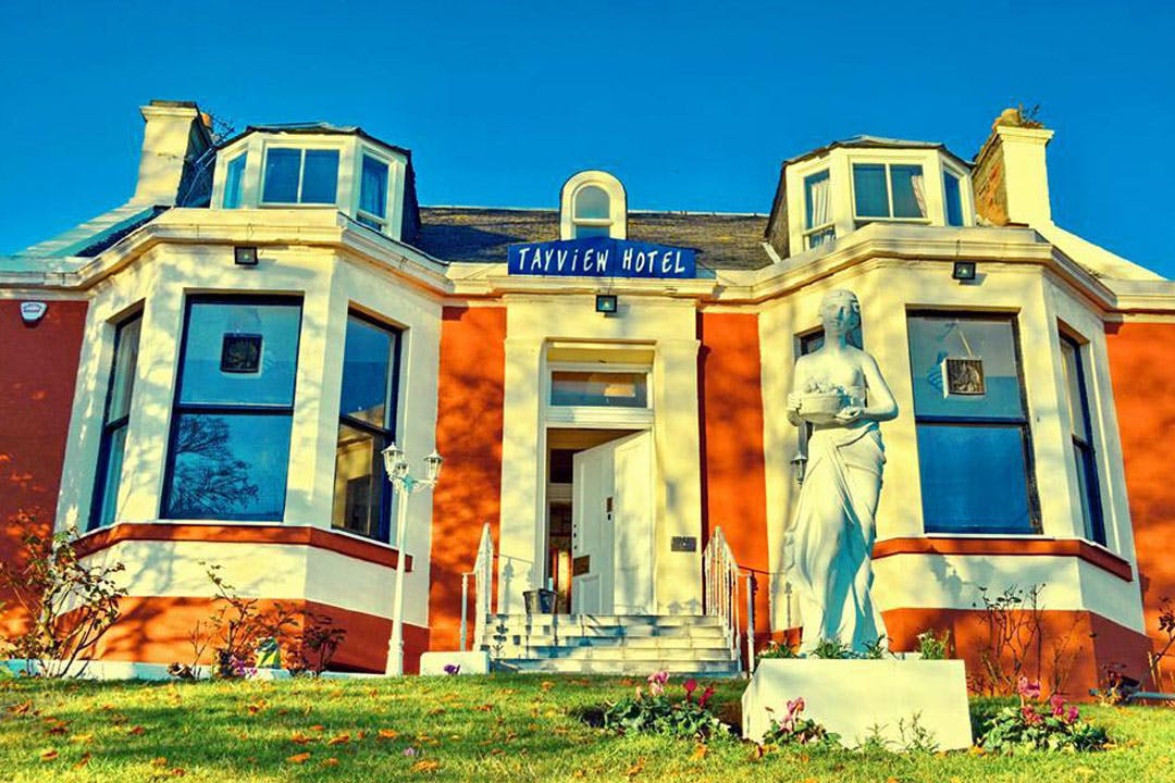 Tayview Hotel