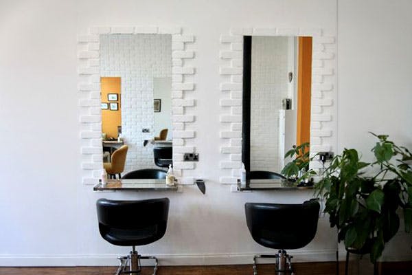 Gosh! Hair Design