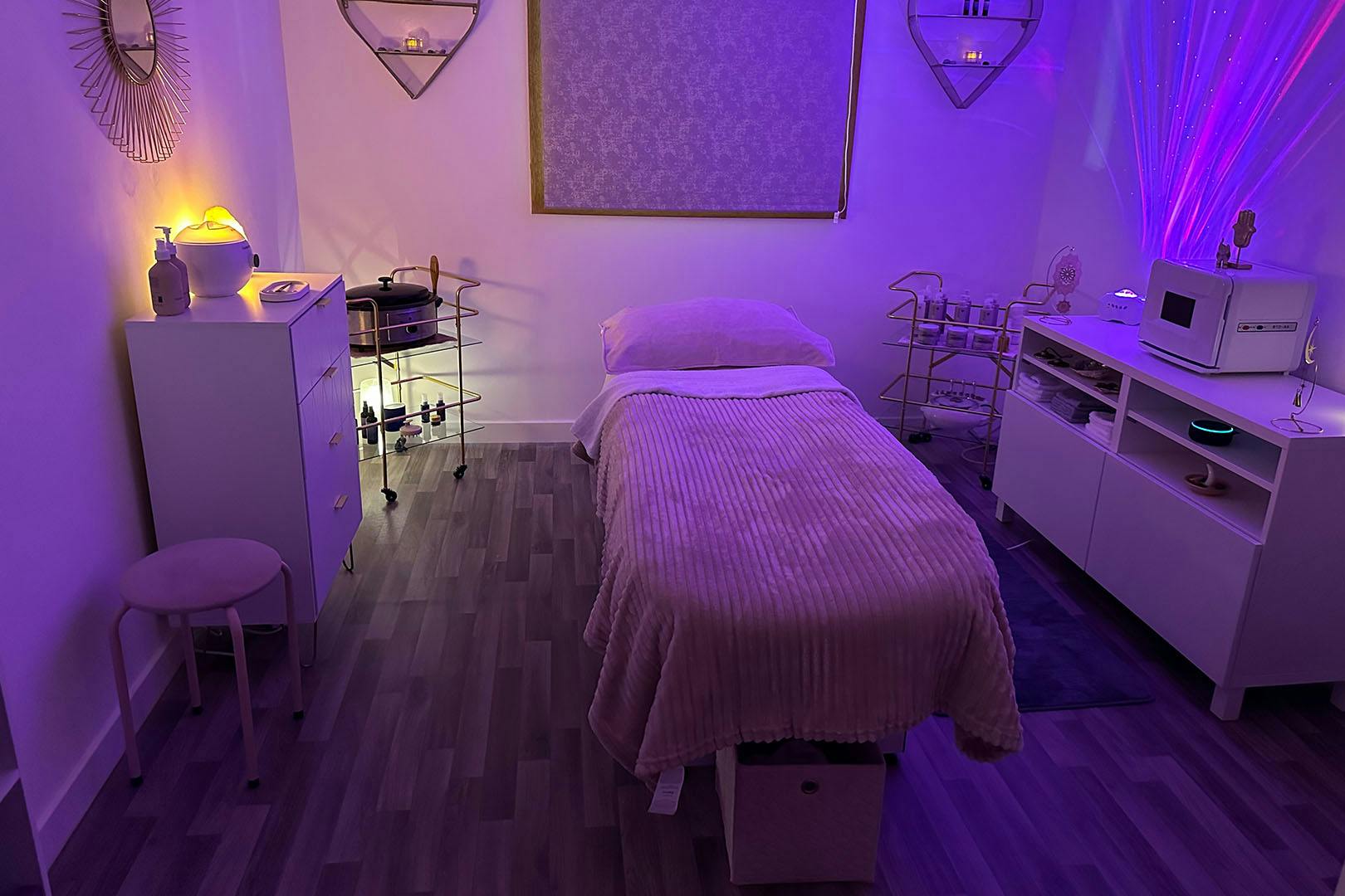 Luna Glow Beauty and Holistic Therapies