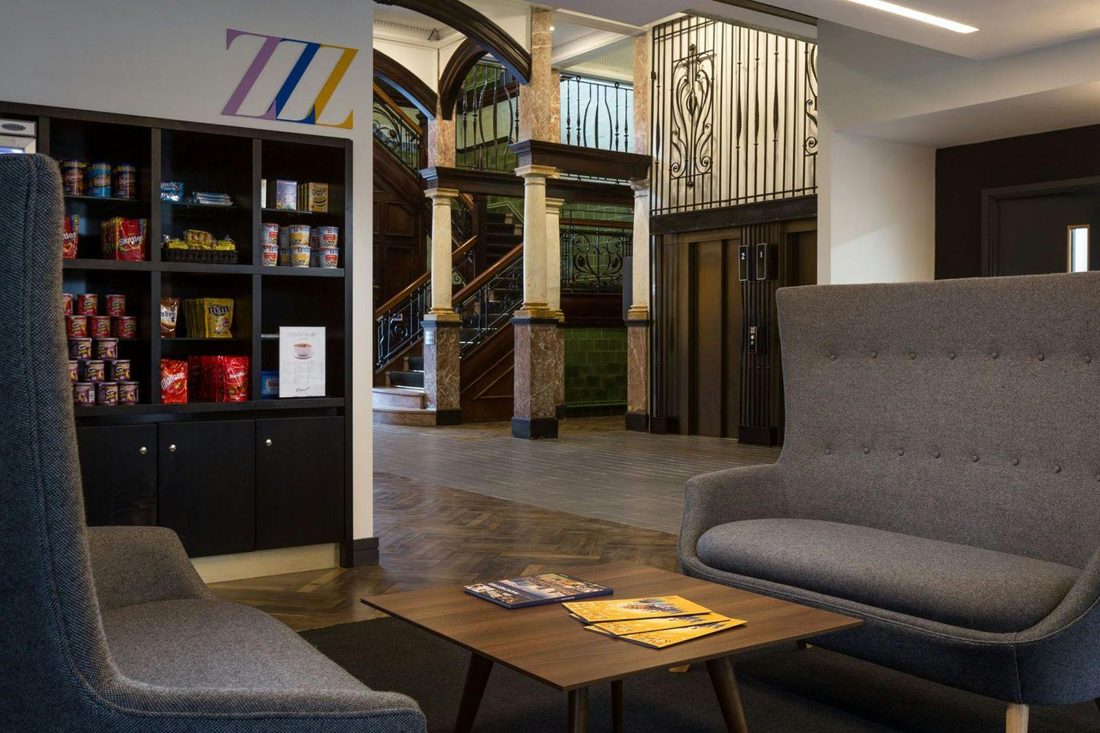 Roomzzz Manchester Victoria