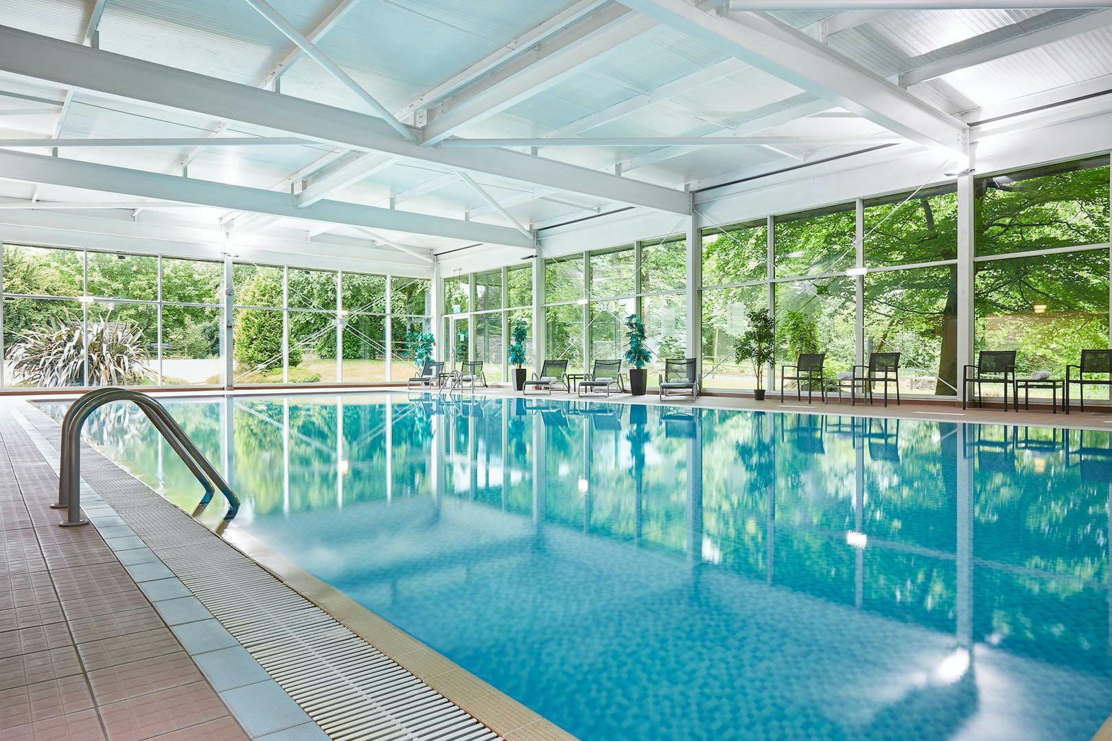 4* Macdonald Houstoun House Hotel