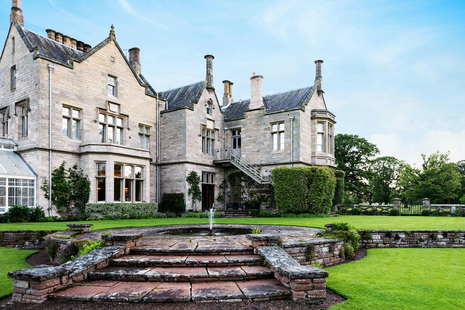 SCHLOSS Roxburghe Hotel & Golf Course