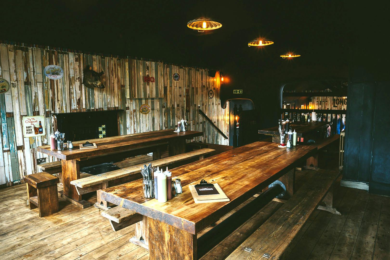 Longhorns BBQ Smokehouse