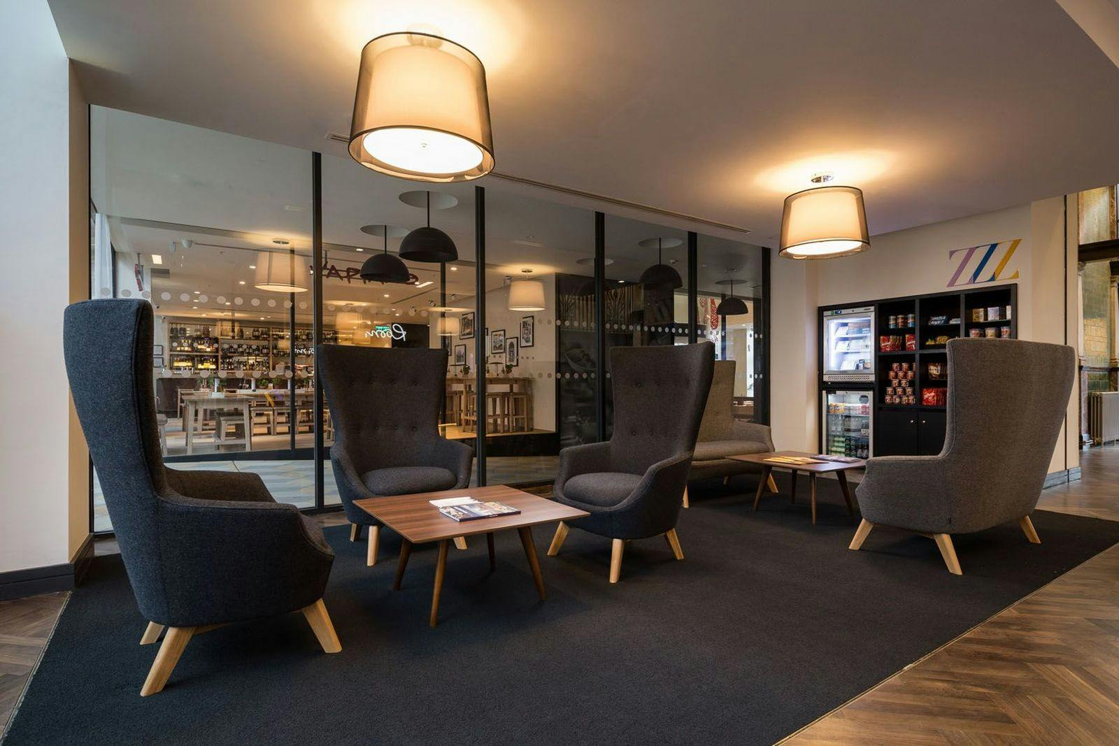 Roomzzz Manchester Victoria