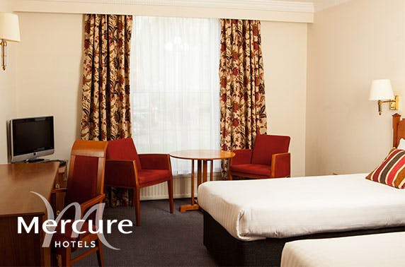 Mercure York Fairfield Manor Hotel