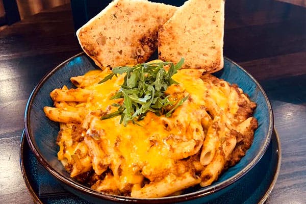 Icons Sports Bar & Grill