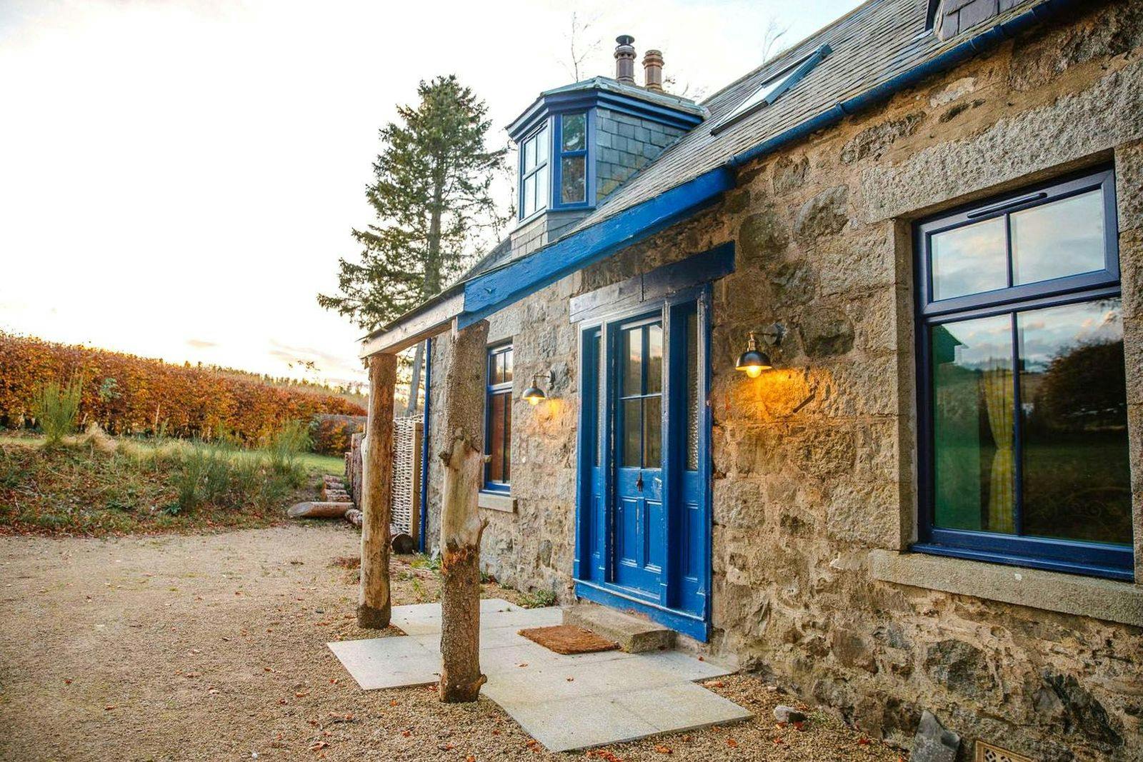 Denend Farmhouse at Boutique Farm Bothies – itison