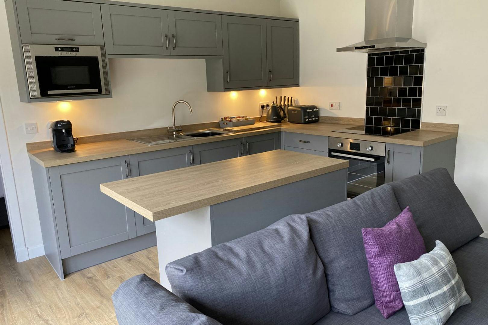 White Cottage at Loch Lomond