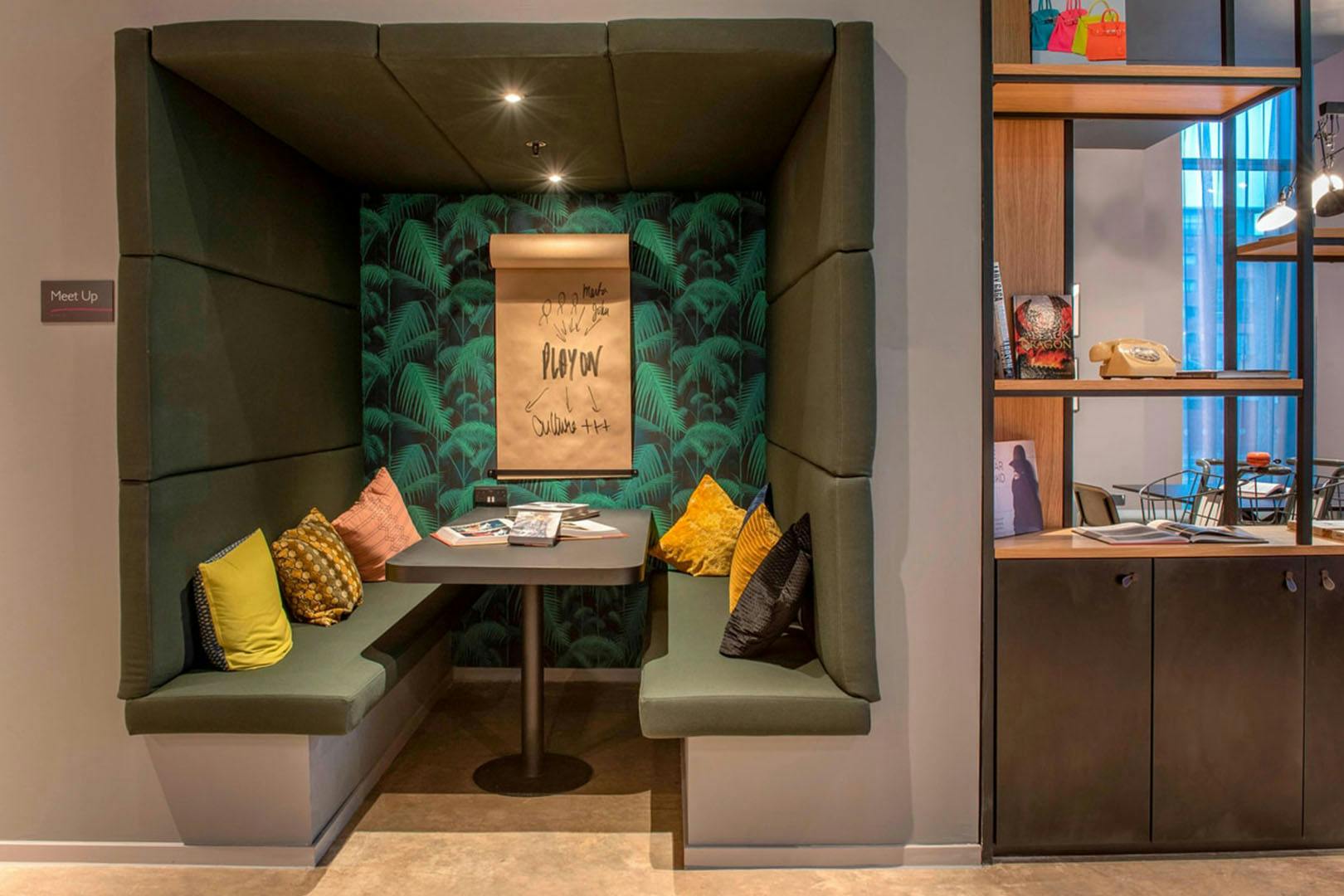 Moxy Glasgow
