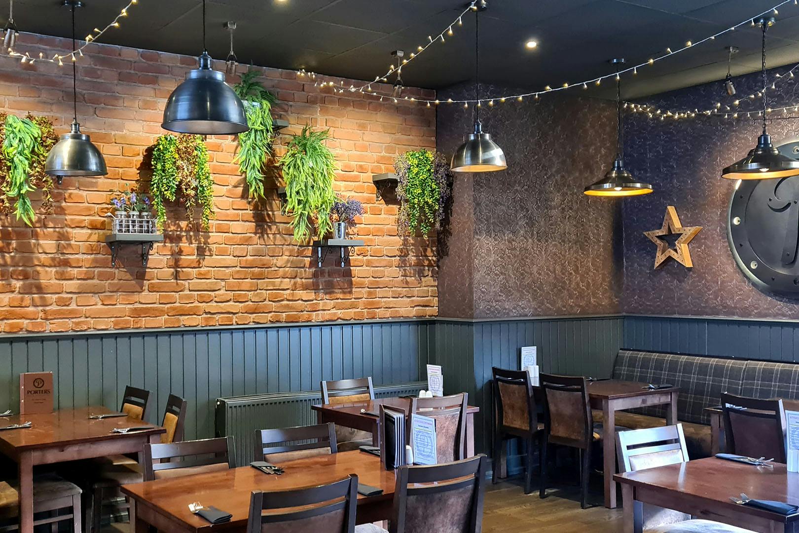 Porters Bar & Restaurant