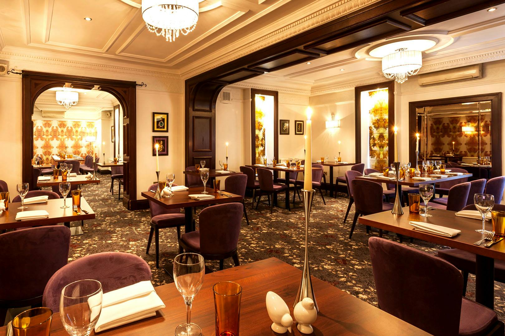 Glenskirlie Castle Hotel