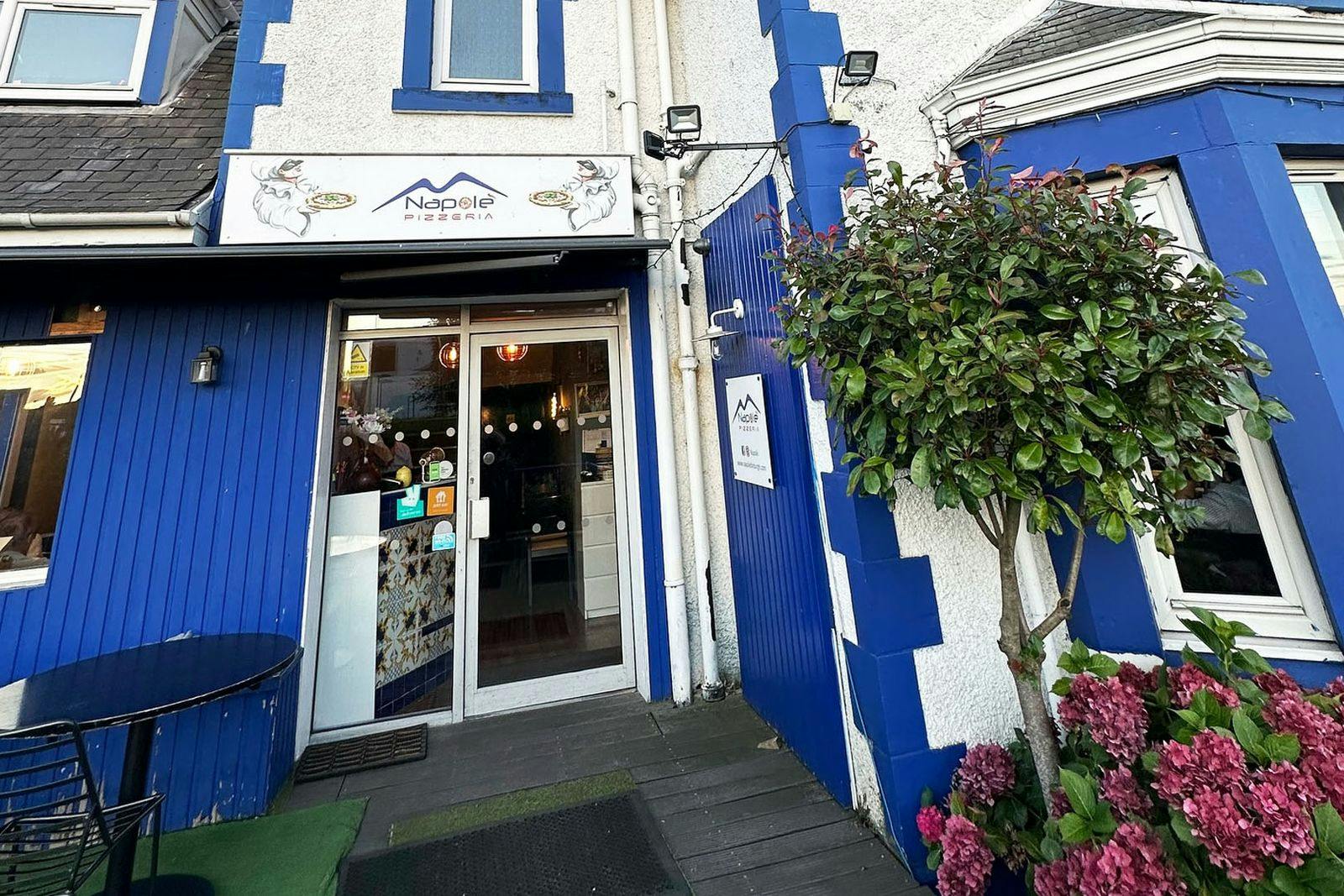 Napole Pizzeria