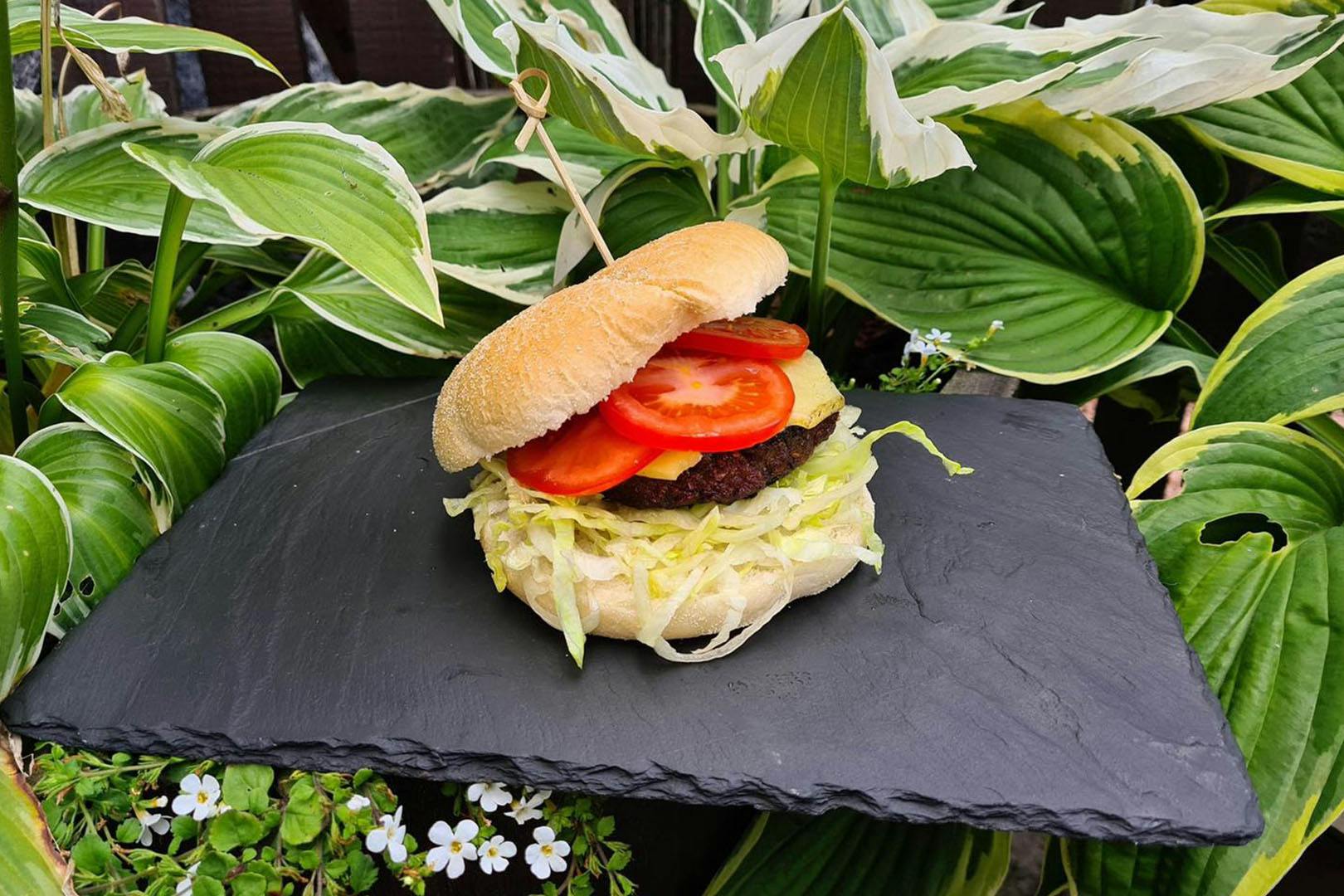 Jaff's Bar & Restaurant