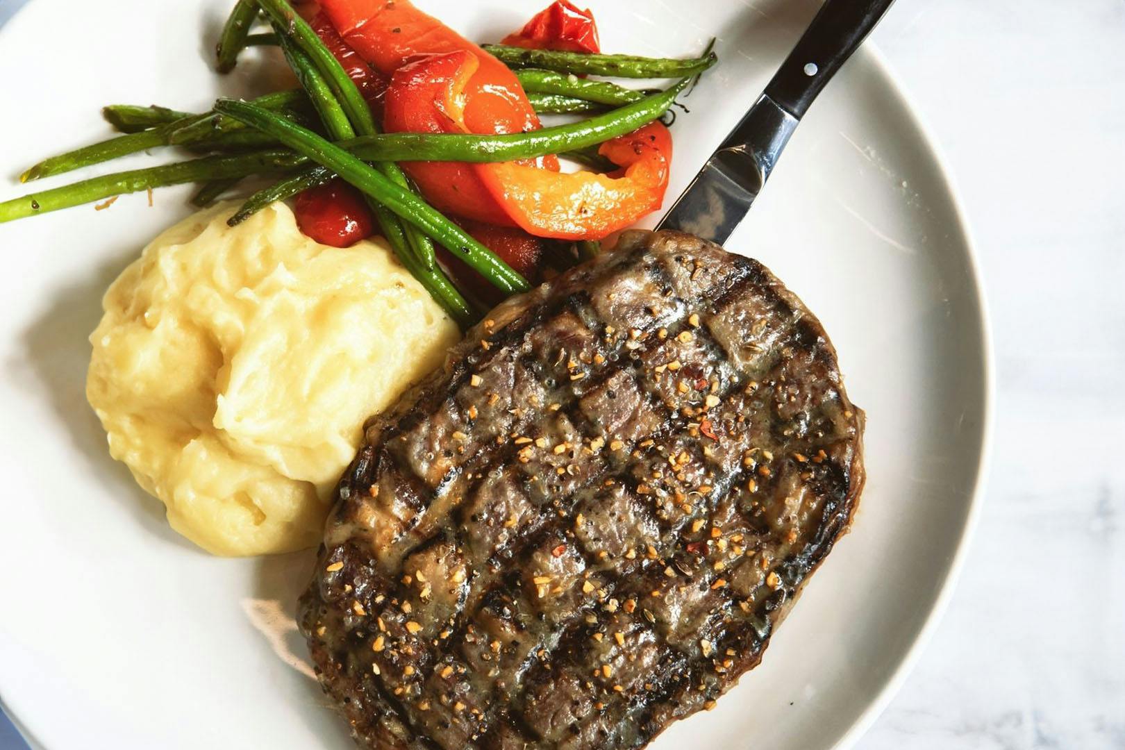 Chop Grill & Bar