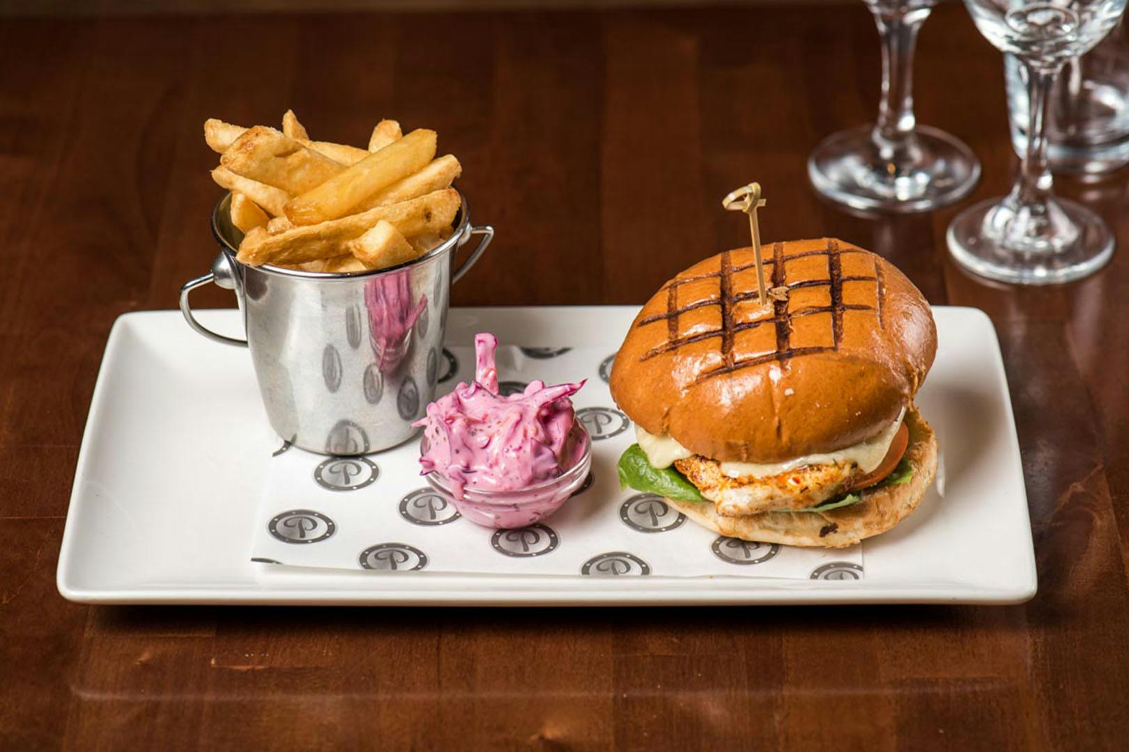 Porters Bar and Restaurant