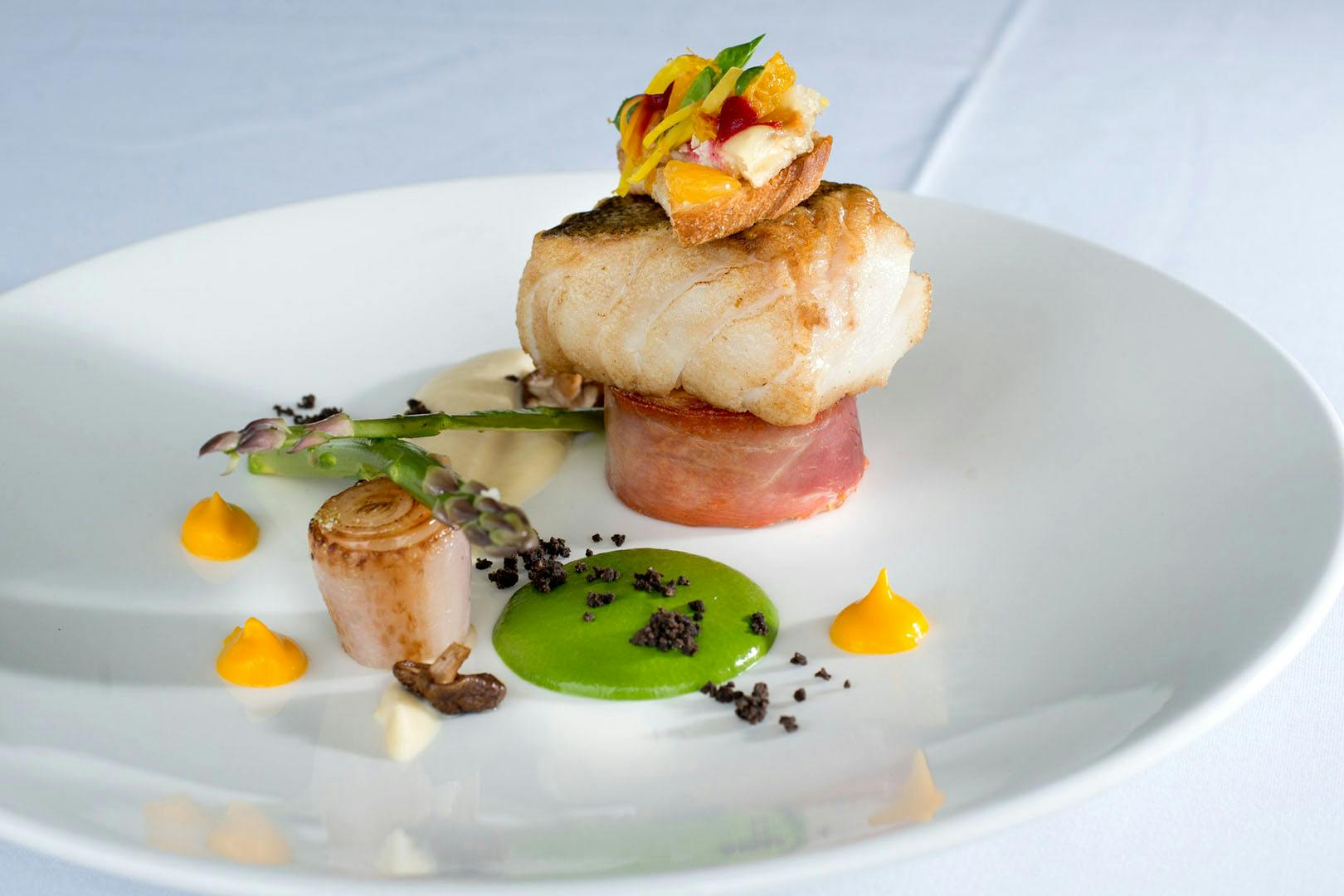 Macdonald Old England Hotel & Spa