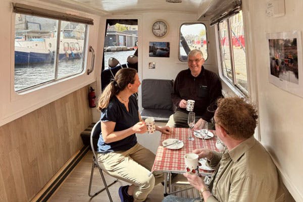 Re-Union Canal Boats