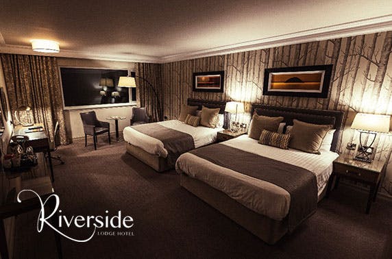 Riverside Lodge Hotel