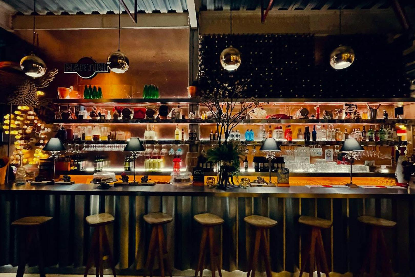 Small Plates (Ugly Mates)