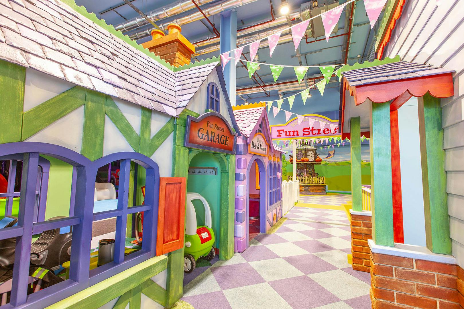 Fun Street, Silverburn