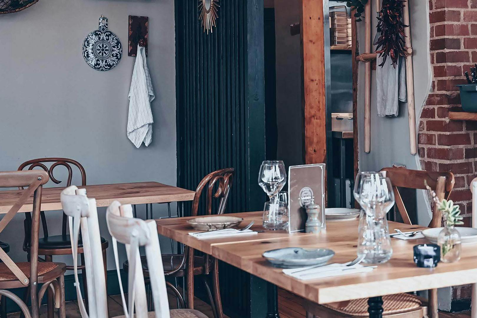 La Casa, Newington