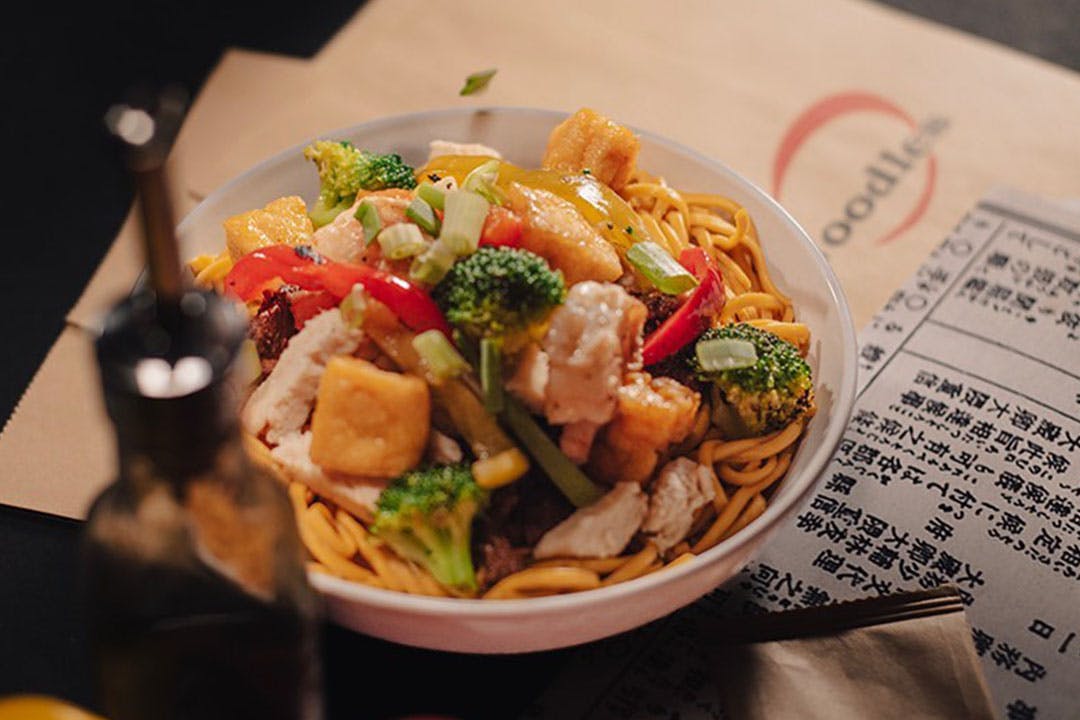 Dr Noodles, West Nile St