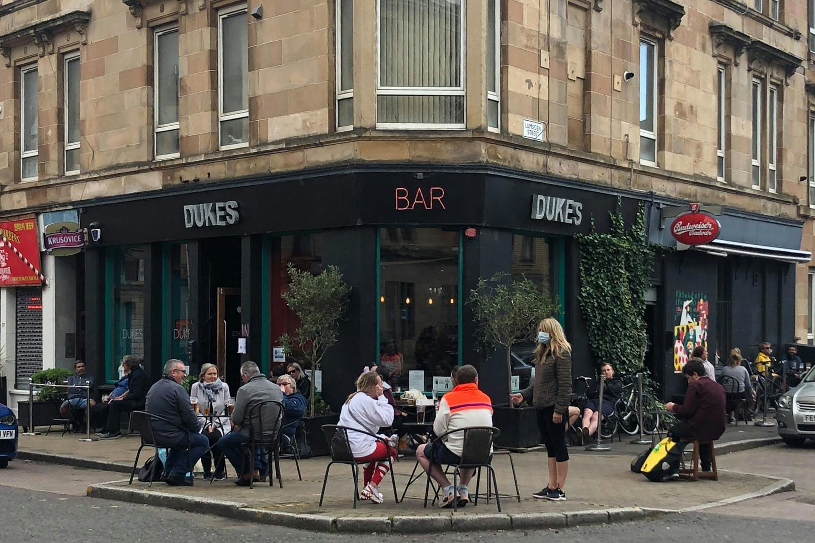 Dukes Bar