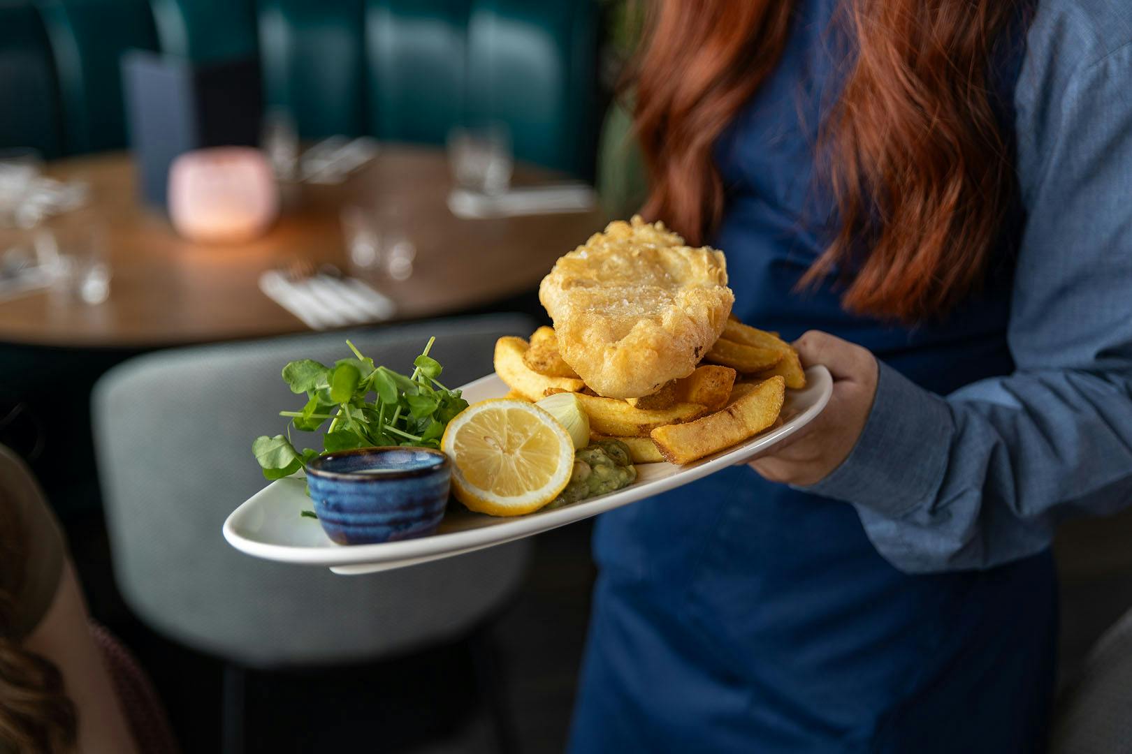 Scotts Bar & Restaurant