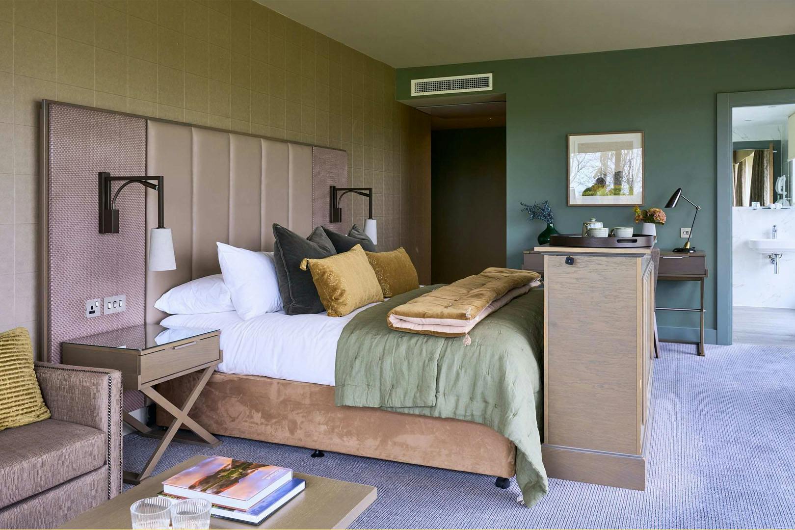 4* Meldrum House