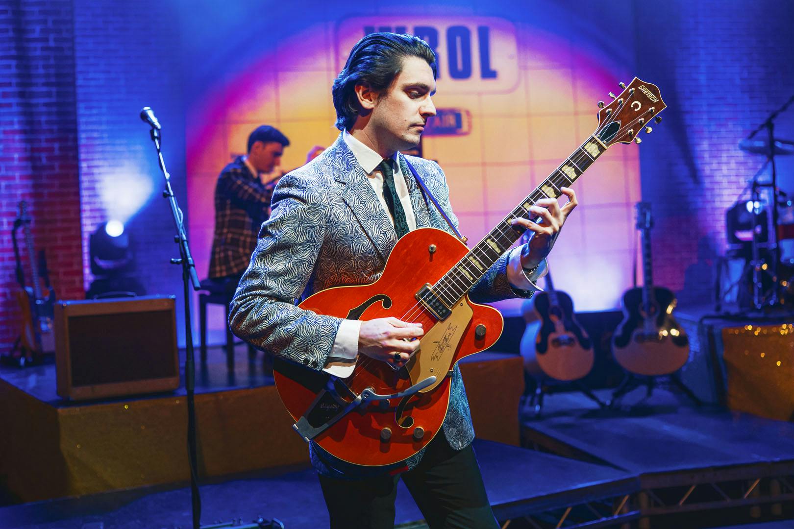 Walk Right Back: The Everly Brothers' Story