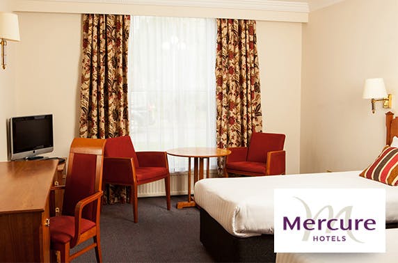 Mercure York Fairfield Manor Hotel