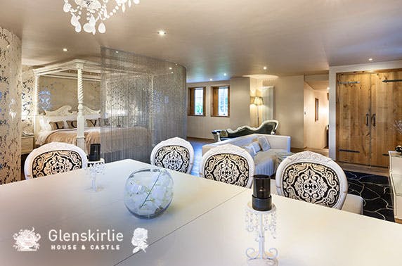 Glenskirlie House & Castle