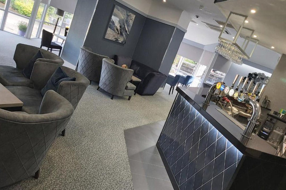 Dean Park Hotel