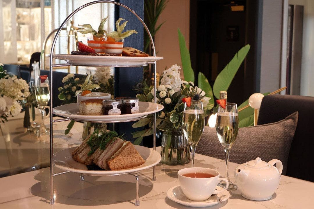 Arti & Alba at Edinburgh Marriott Hotel Holyrood