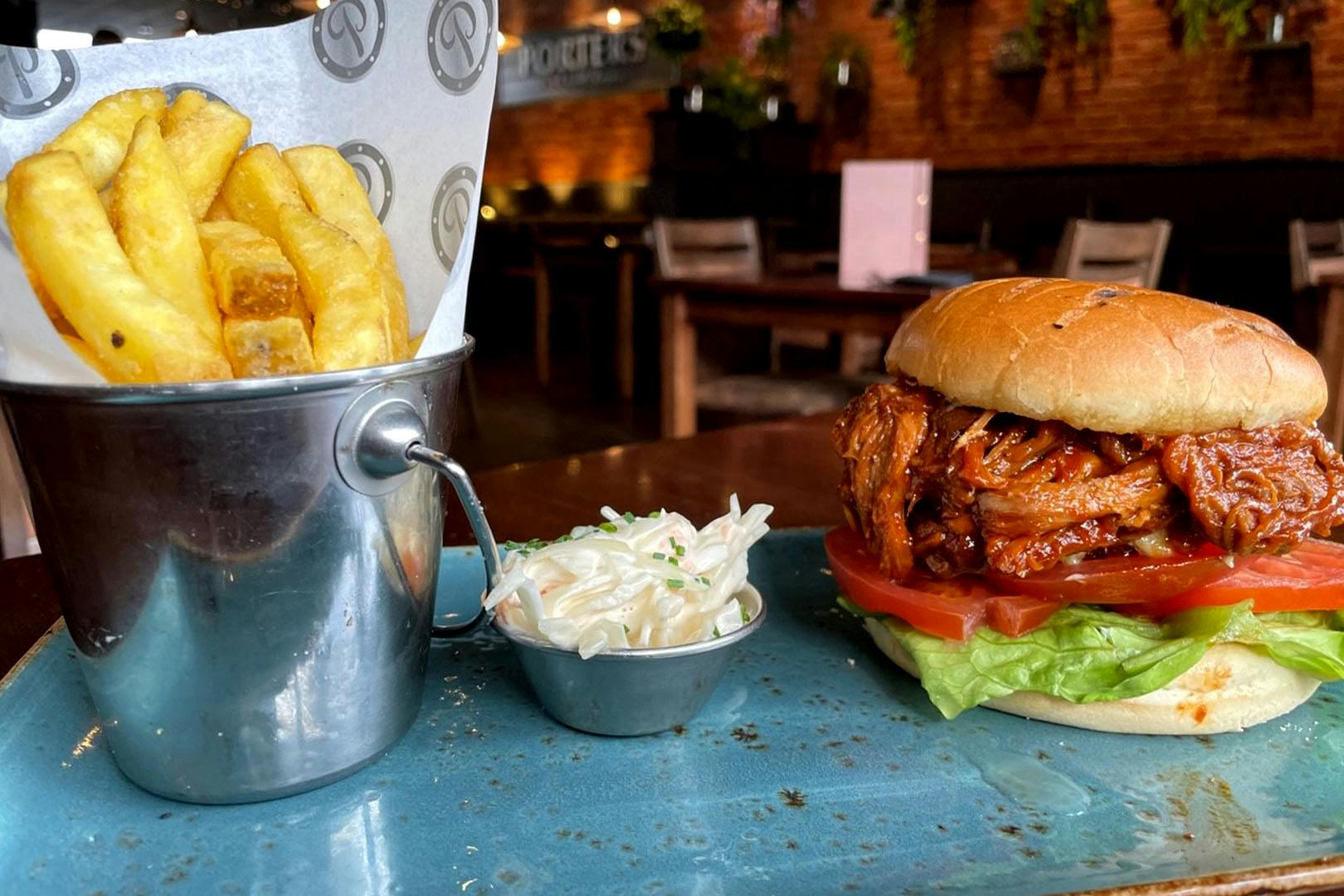 Porters Bar & Restaurant