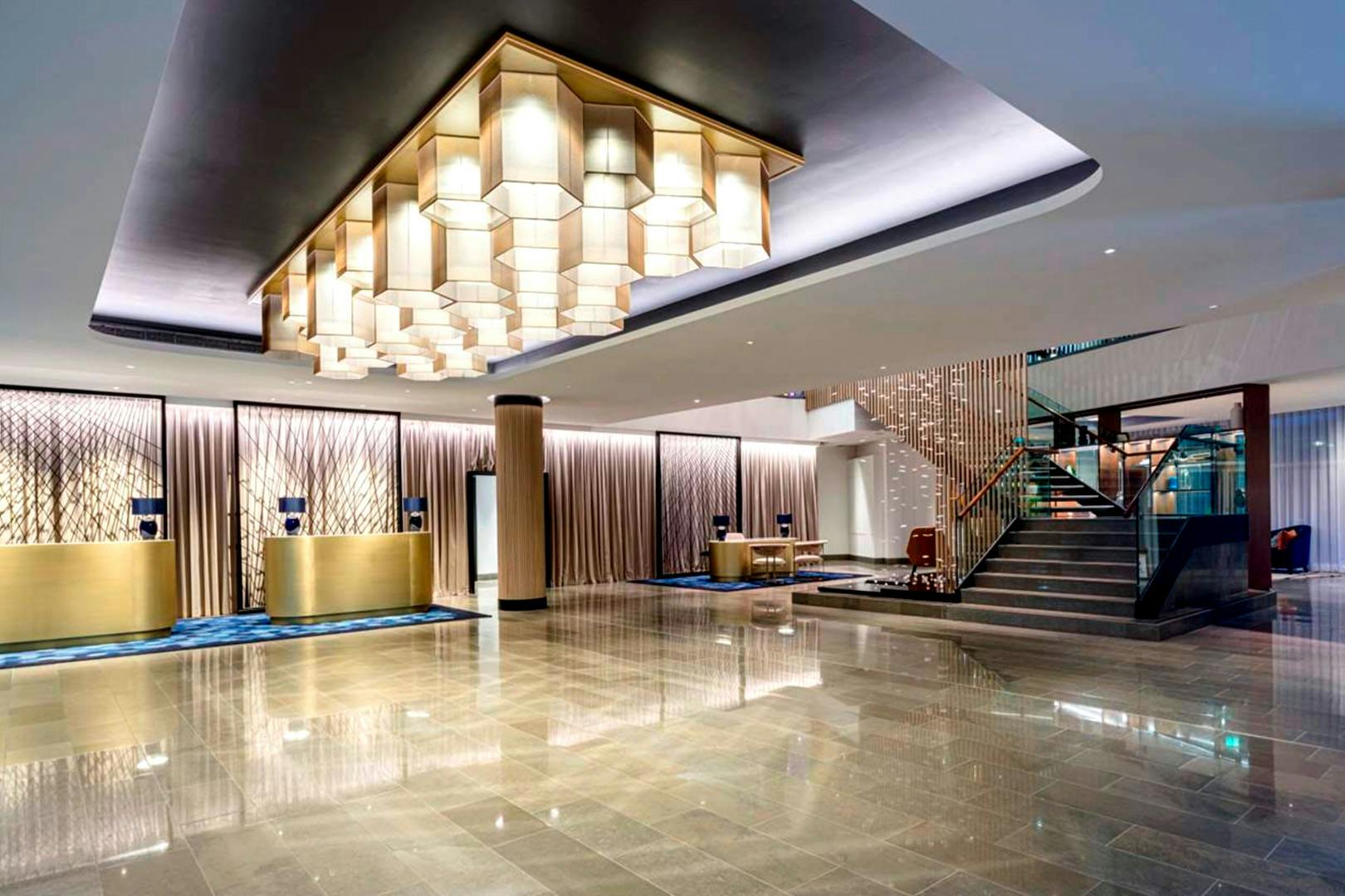 5* The Lowry Hotel