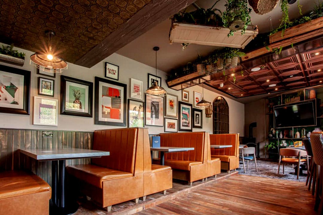 Monteiths Bar & Bistro